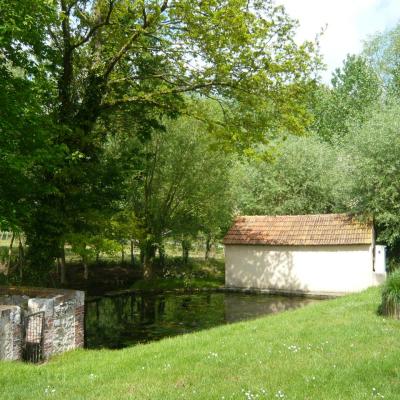 Lavoir_d'Houdouenne_Ver-lès-Chartres_Eure-et-Loir_(France)