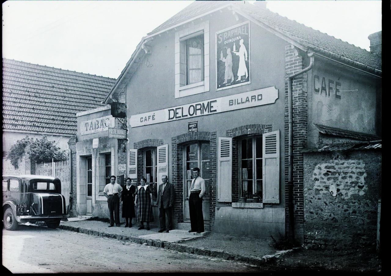 Ver-lès-Chartres-Café-Delorme-Arch.-dép.-dEure-et-Loir
